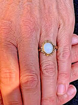 CHESTERFIELDS LONDON. Estate 1930s 9ct Gold Natural Opal Ring