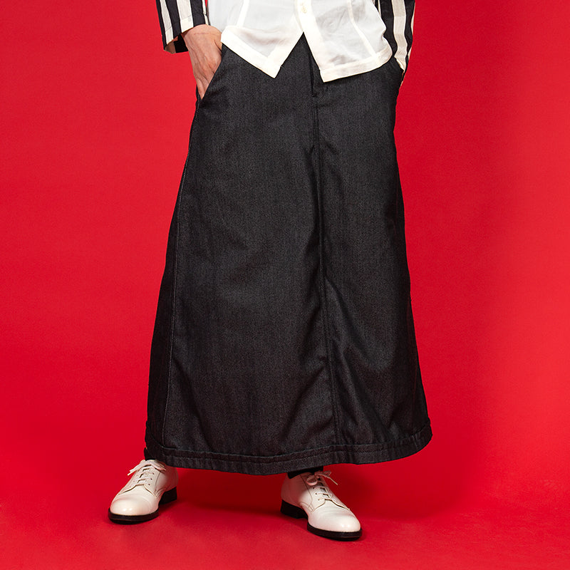 COMME des GARCONS JAPAN. robe de chambre. Black Denim A Line Skirt