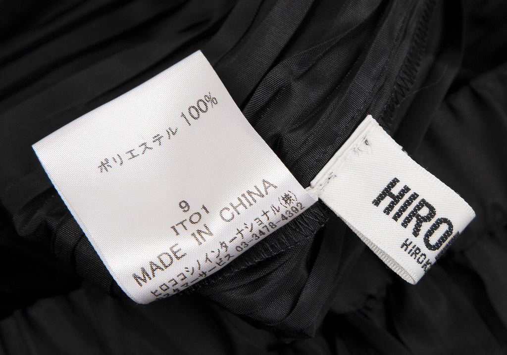 Hiroko Bis Japan. Black PolyTech Pleat Switching Skirt