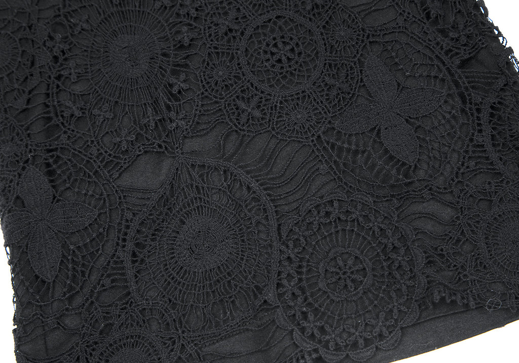 ISSEY MIYAKE JAPAN. HaaT. Black Lace Pasted Shorts