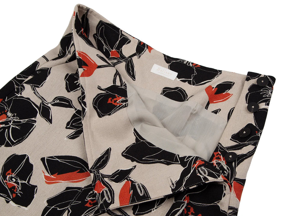 TOMORROWLAND BALLSEY JAPAN. Beige Floral Printed Flare Skirt