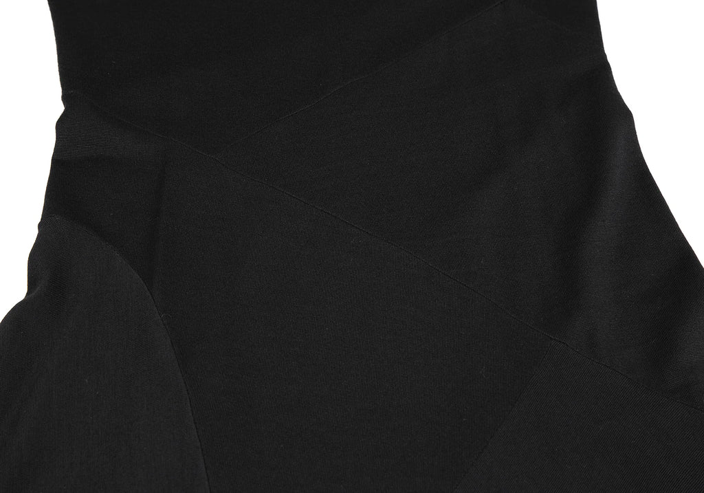 ISSEY MIYAKE JAPAN. Black Wool Panel Switching Dress