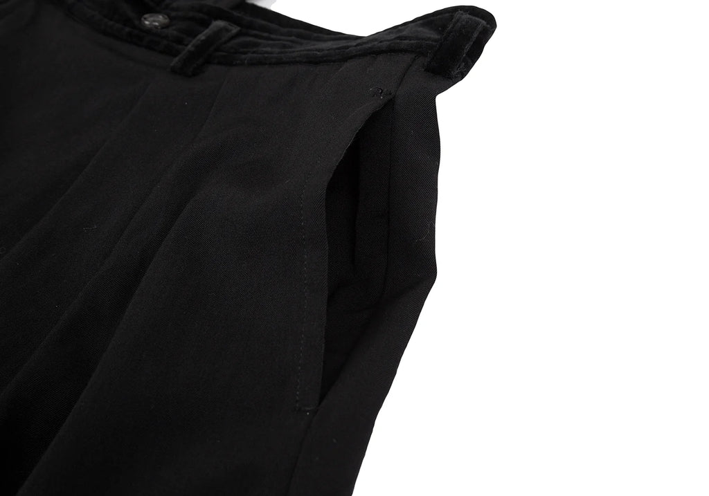 COMME des GARCONS JAPAN. Black Velours Switching Skirt