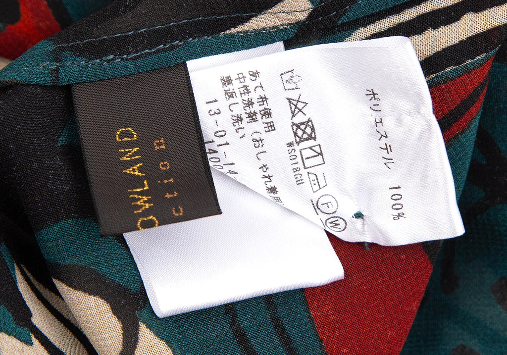 TOMORROWLAND JAPAN. collection Black, Green Abstract Printed Turtle Neck Blouse Black, Green