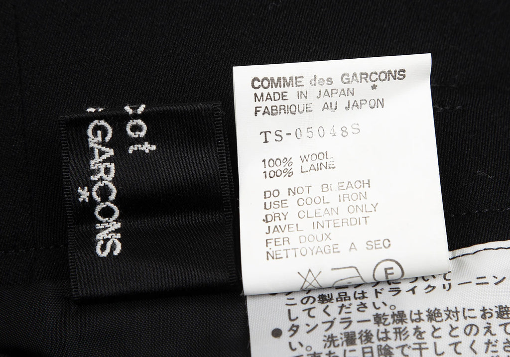 COMME des GARCONS JAPAN. TRICOT. Black High Waist Pleats Wool Skirt