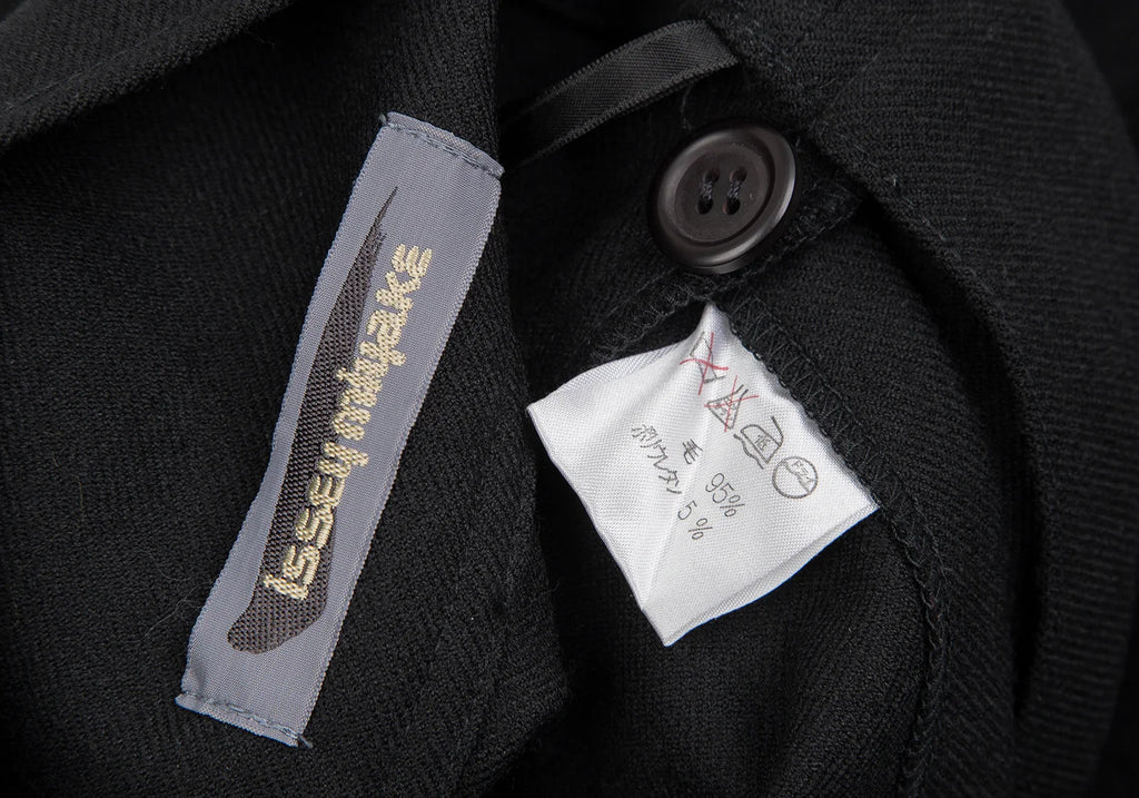 ISSEY MIYAKE JAPAN. High Waist Wool Black Skirt