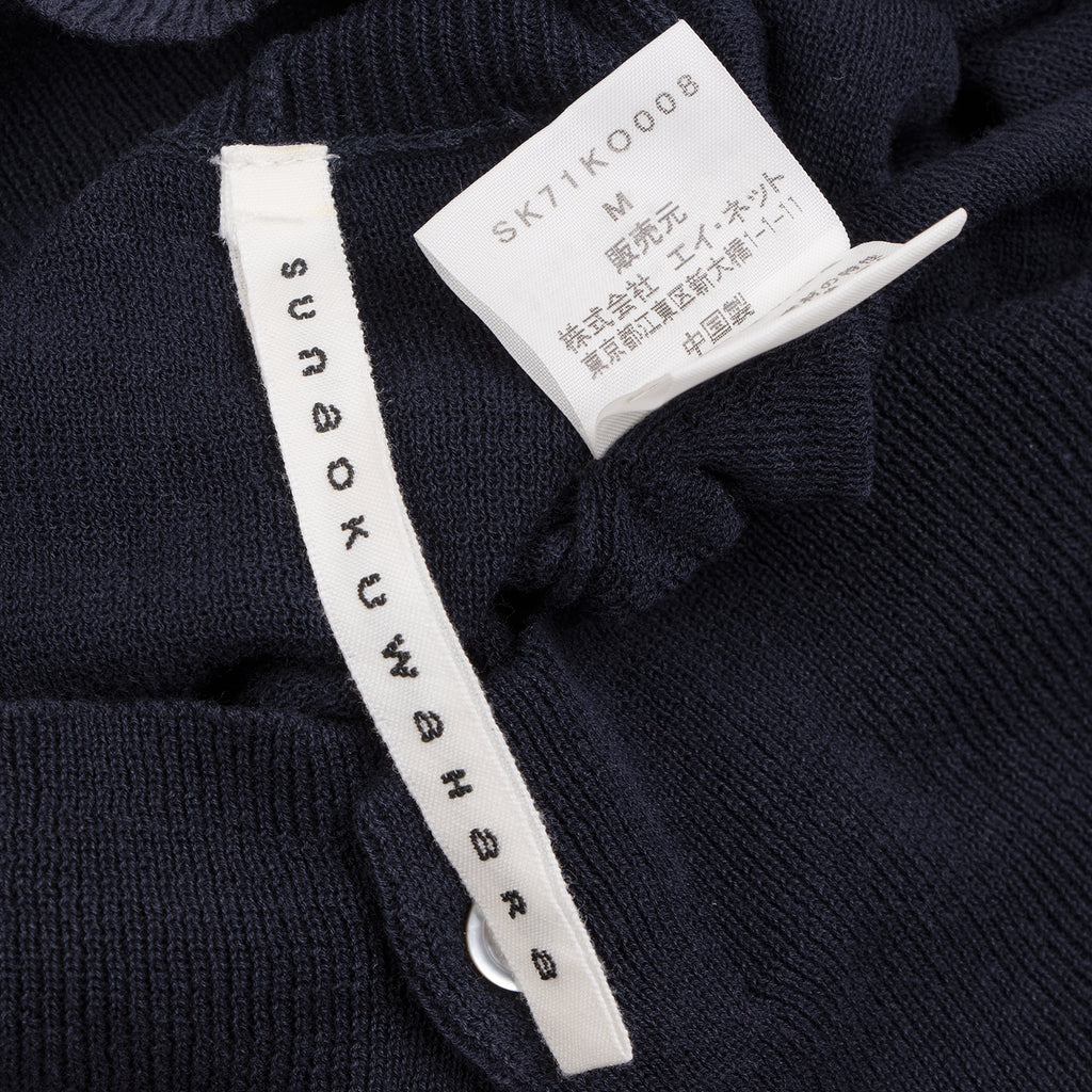 ISSEY MIYAKE JAPAN. sunaokuwahara. Navy Cotton Rib Neck Knit Cardigan Top