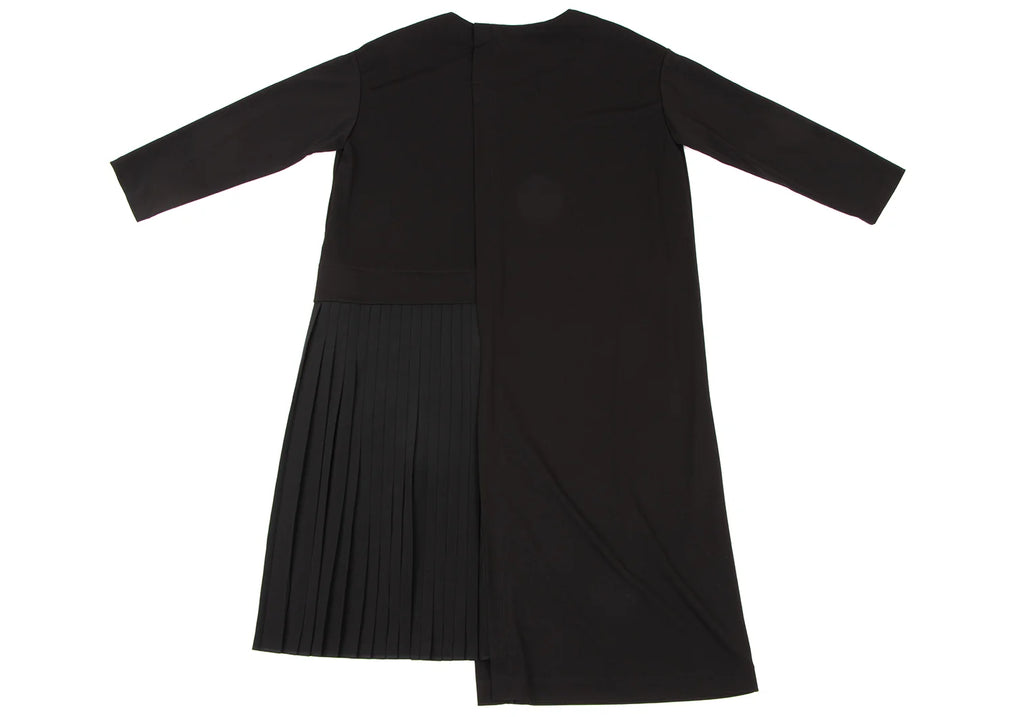 A/T ATSURO TAYAMA JAPAN. Black Pleated Switching Pullover Dress