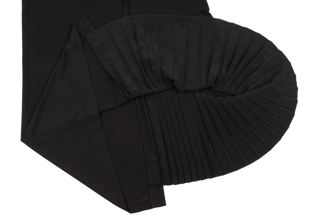 A/T ATSURO TAYAMA JAPAN. Black Pleated Switching Pullover Dress