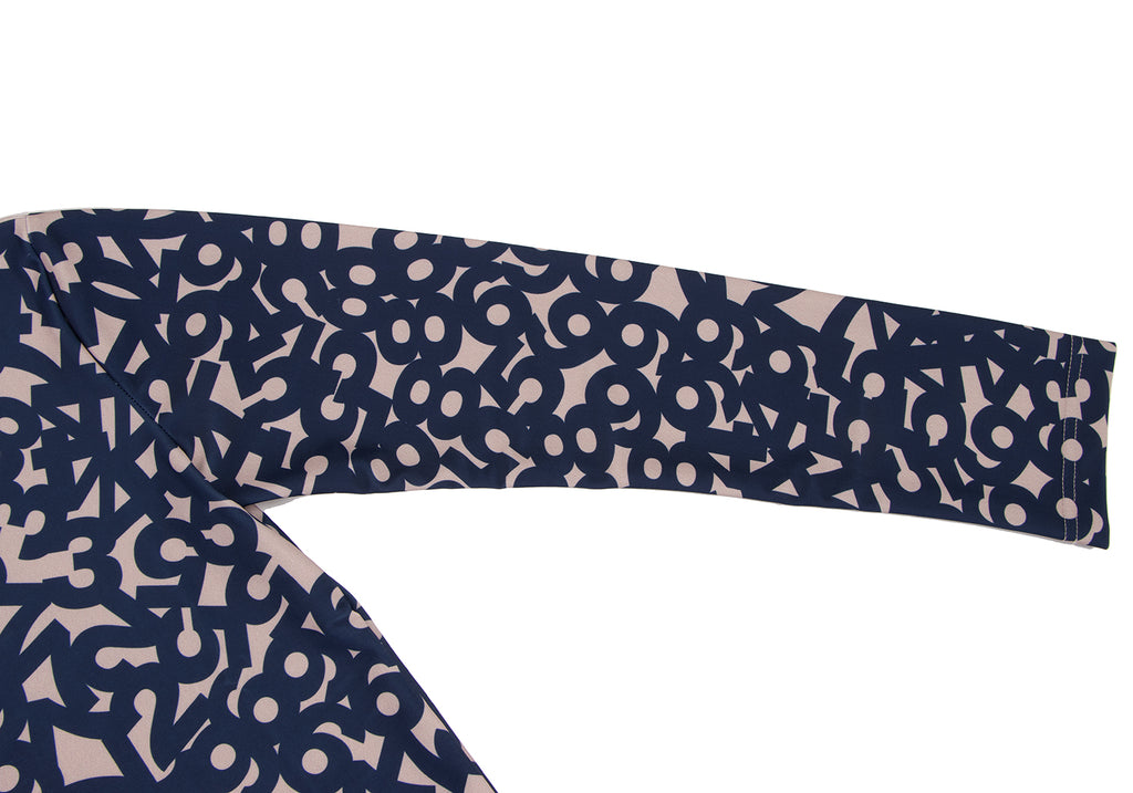 COMME des GARCONS JAPAN. Navy Color Poly Logo Abstract Drawing Top