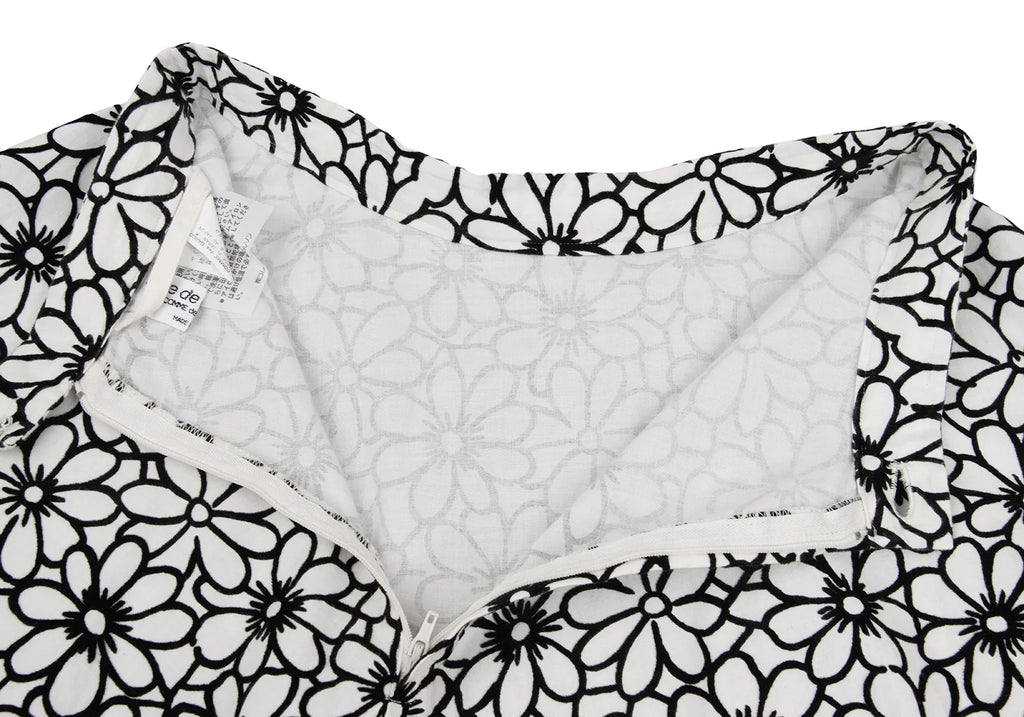 COMME des GARCON JAPAN. ROBE DE CHAMBRE. White, Black Cotton Floral Velour Skirt