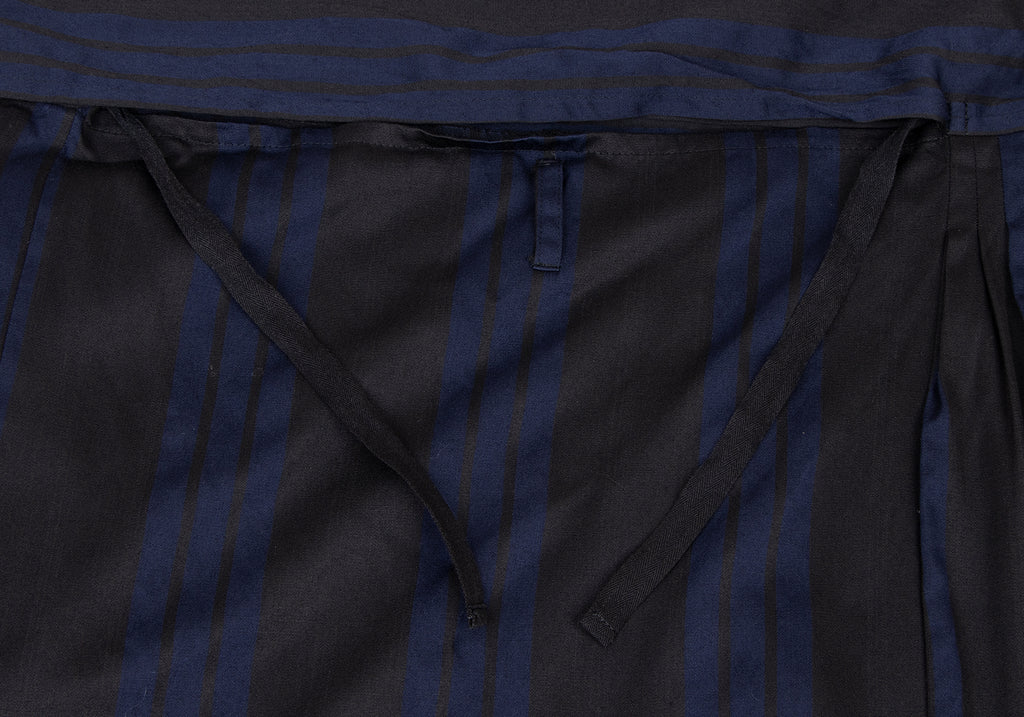 YOHJI YAMAMOTO JAPAN. Y's MOLDYFIG Y'S bis Black, Navy Wool Rayon Pleats Stripe Skirt