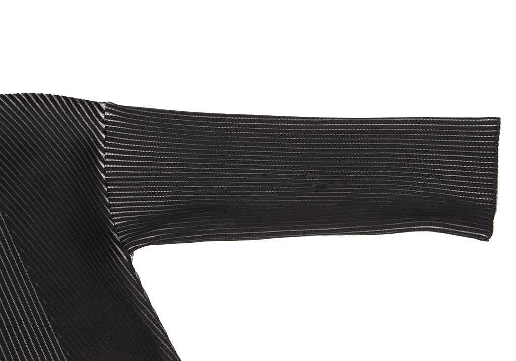 HIROKO KOSHINO Japan. Black Bi-color Rib Knit Sweater