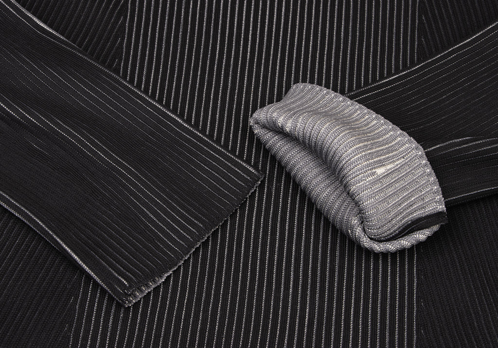 HIROKO KOSHINO Japan. Black Bi-color Rib Knit Sweater