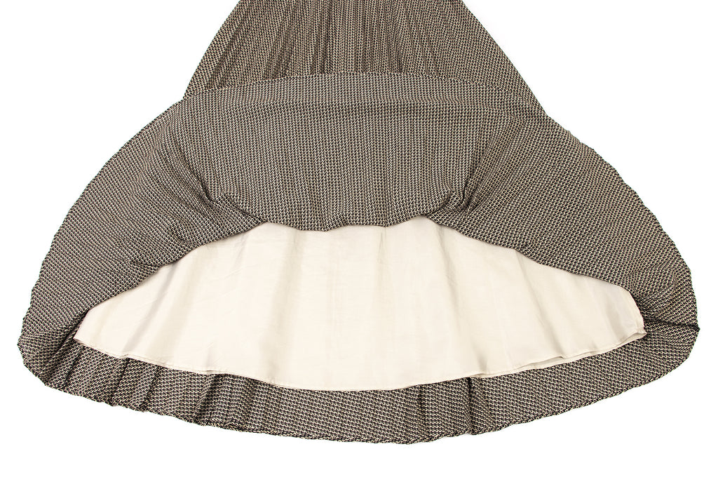 Leilian Japan. Black, Beige Patterned Pleats Poly Skirt