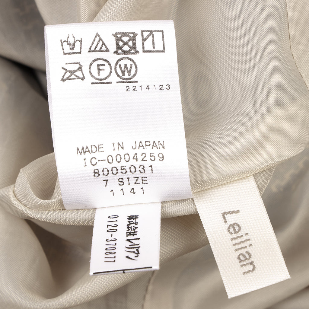 Leilian Japan. Black, Beige Patterned Pleats Poly Skirt