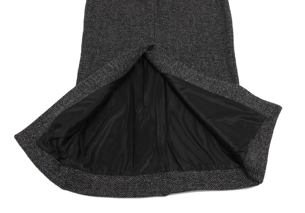ROMEO GIGLI ITALY. Charcoal Herringbone Weave Long Skirt