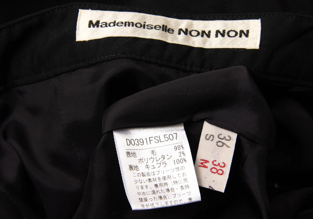 Mademoiselle NON NON Japan. Black Stretch Wool Pleated Skirt