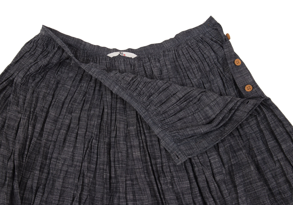 45rpm Japan. 45R. Navy Wrinkled Cotton Flared Skirt