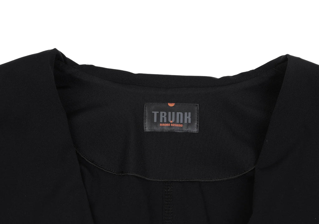 HIROKO KOSHINO TRUNK JAPAN. Black Outseam Nylon Blend Stretch Jacket