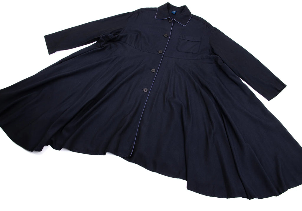ROMEO GIGLI ITALY. Navy Piping Rayon Drape Shirt Dress