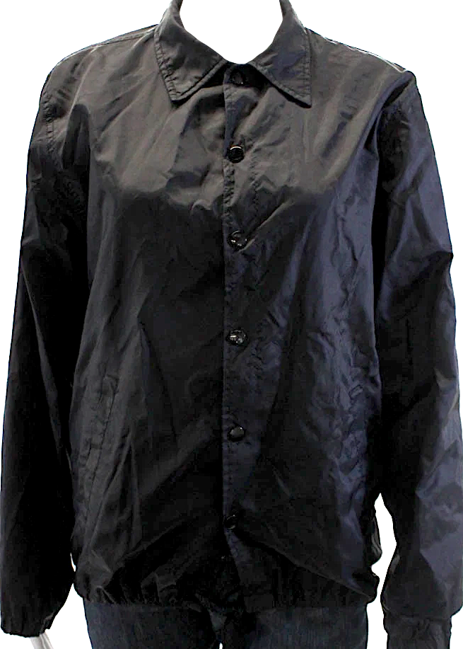 Comme Des Garcons Japan. Logo CDG Black Button Front Collared Tessuto Nylon Jacket