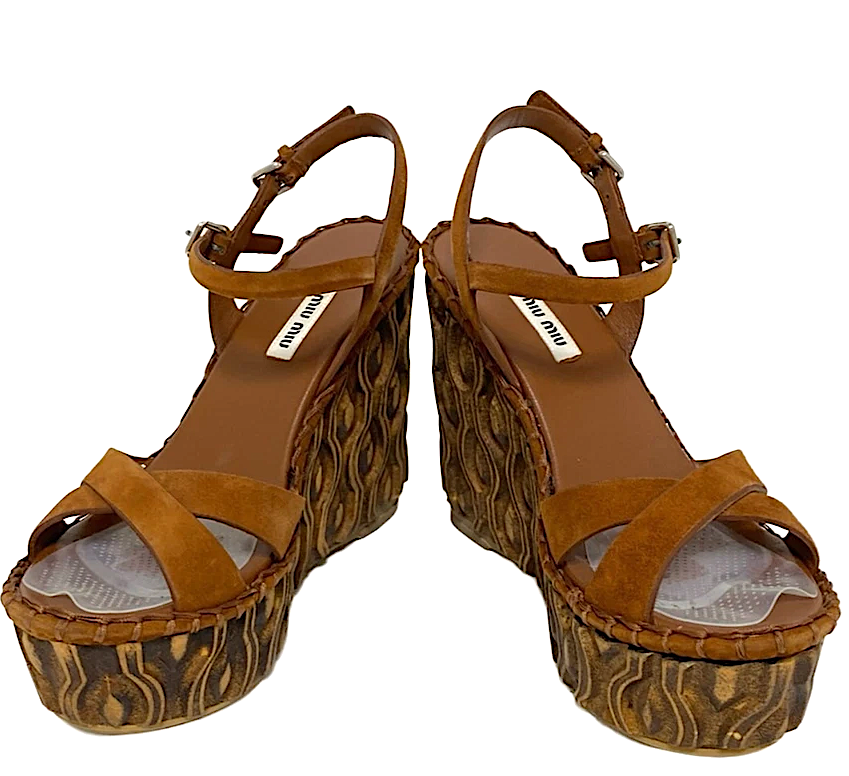 MIU MIU ITALY.  Dark Brown Light Brown Suede Leather Wood Platform Sandals SZ 37.5IT