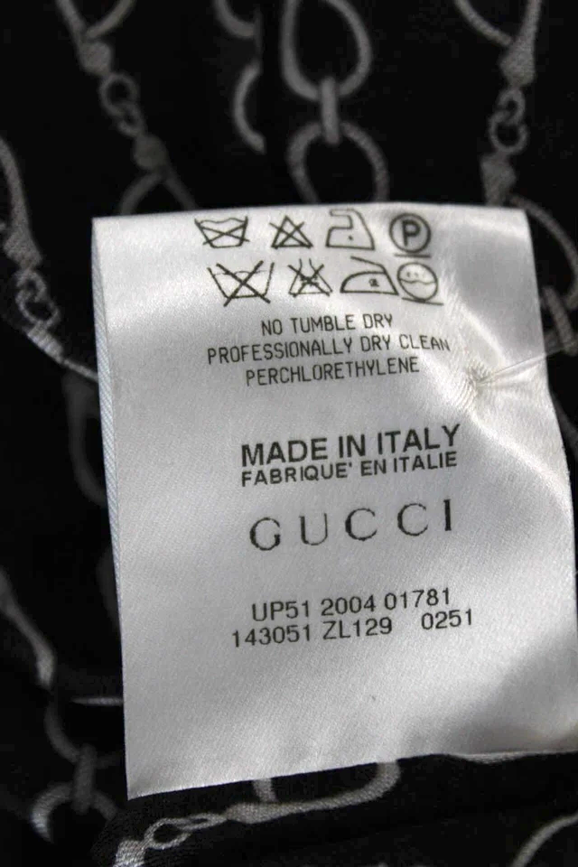 GUCCI ITALY. Black/Grey Silk Horsebit Print Button Down Blouse