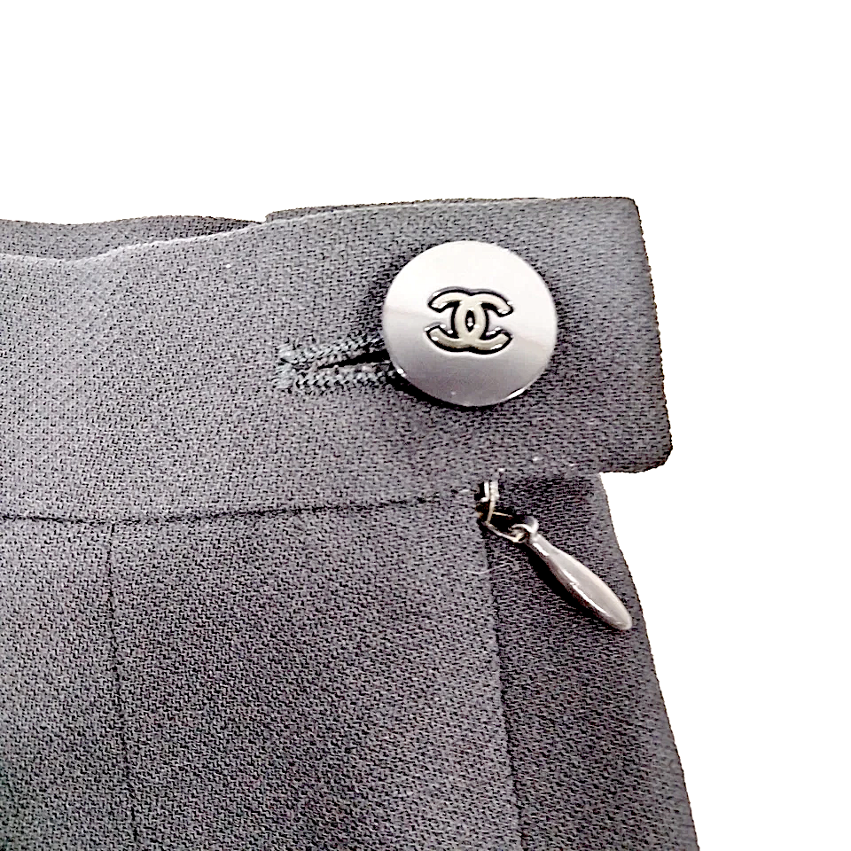 Chanel PARIS. Black Wool, Silk, Spandex Skirt