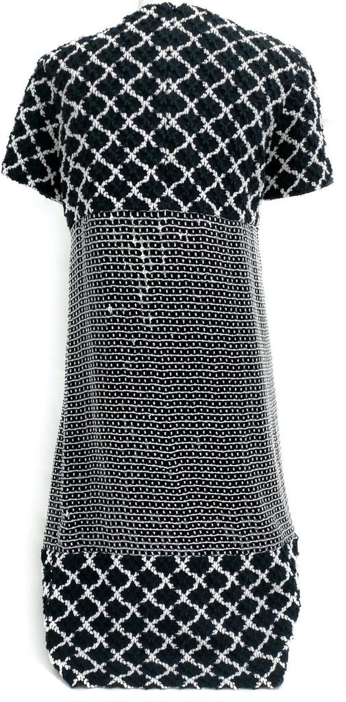 CHANEL PARIS. Black/White Cotton, Poly, Rayon Blend Dress. SZ 40
