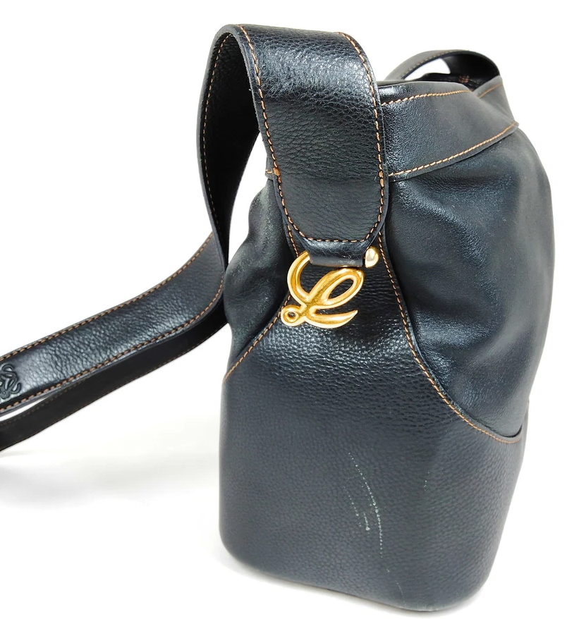 LOEWE MADRID. Black Leather Contrast Stitching Shoulder Bag