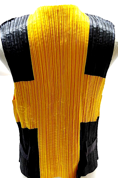 ISSEY MIYAKE JAPAN. Multi-Color PolyTech Pleats Top
