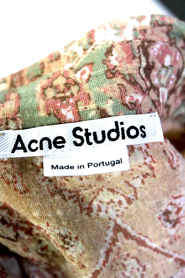 ACNE Studios SWEDEN. Brown Cotton Printed Long Sleeve Button Down Shirt