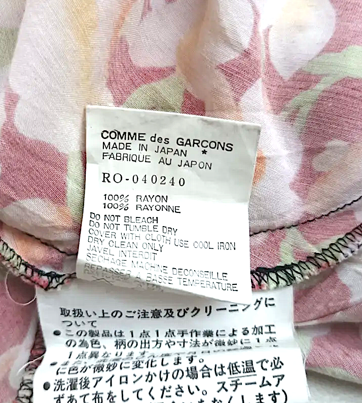 COMME DE GARCONS JAPAN. robe de chambre 1993 Collectionn Floral Print Cotton Dress