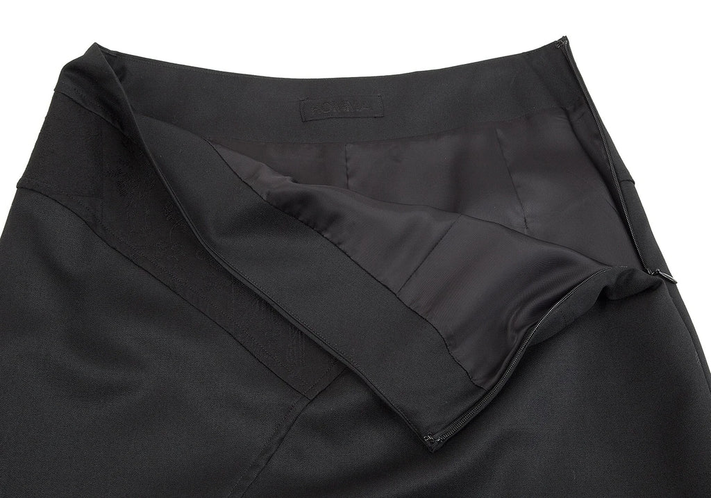 HOMMA JAPAN. Black Wool Gabardine Switching Design Skirt