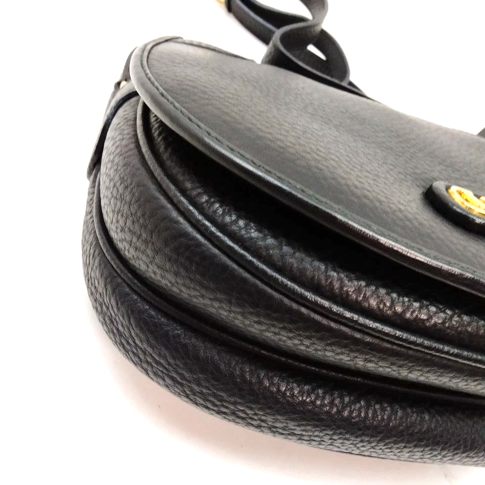Valentino Garavani Italy. Black Leather Shoulder Bag