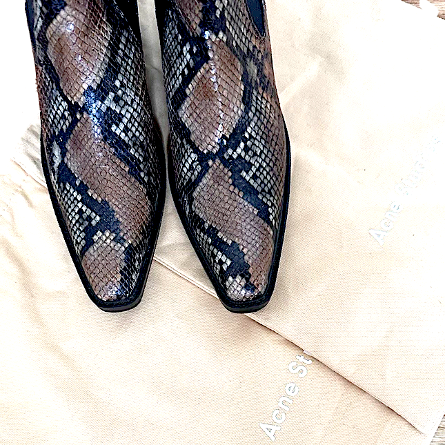 ACNE Studios Sweden. Tan/Brown Snakeskin Leather Ankle Boots Size: 39/9