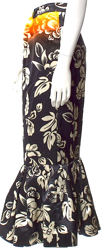 Meryll Rogge Belgium. (Winner 2025 ANDAM Fashion Award). Floral Print Midi Length Skirt