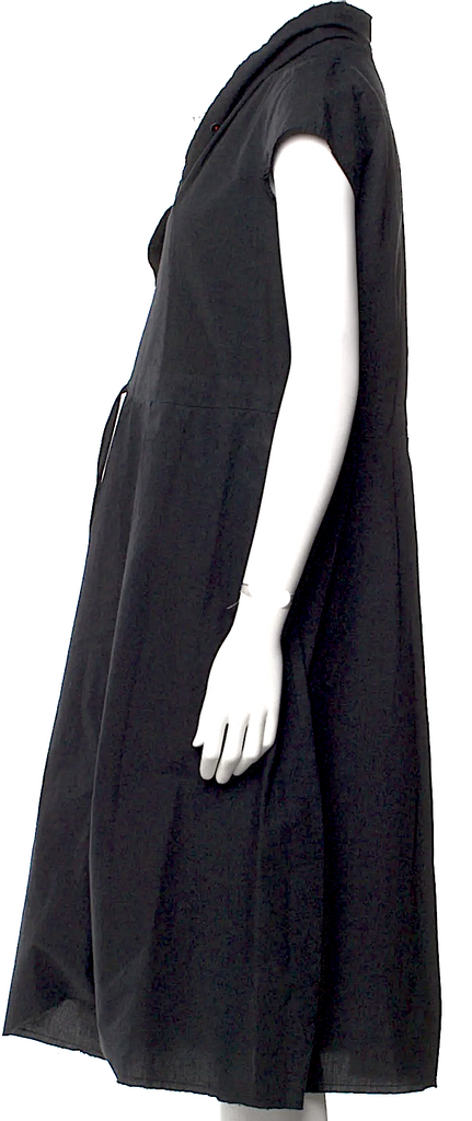Hannoh Wessel Italy. Black Cotton V-Neck Midi Length Dress
