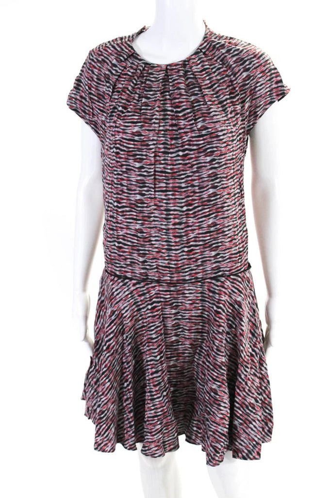 Proenza Schouler NY. Grey, Red Printed Silk Short Sleeve Crew Neck Dress