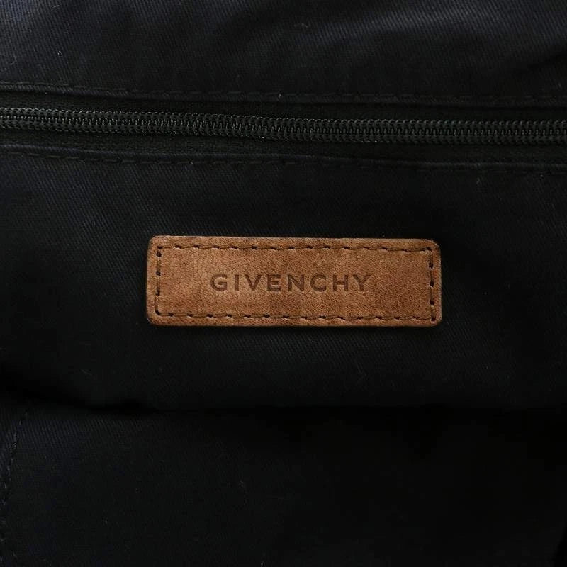 GIVENCHY Paris. Beige Leather shoulder bag eather with side zips (Expandable) in 4G logo