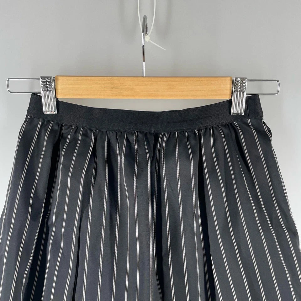 GALLARDAGALANTE JAPAN. NEW. Black Pin Stripe Skirt