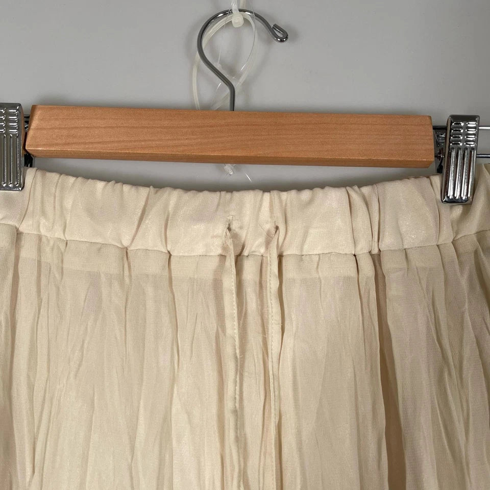 KASTANE JAPAN. Long Off White Skirt
