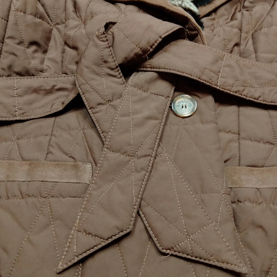 Ferragamo Italy. Fur Collar, PolyTech Brown/Burnt Sienna Color Tie Jacket