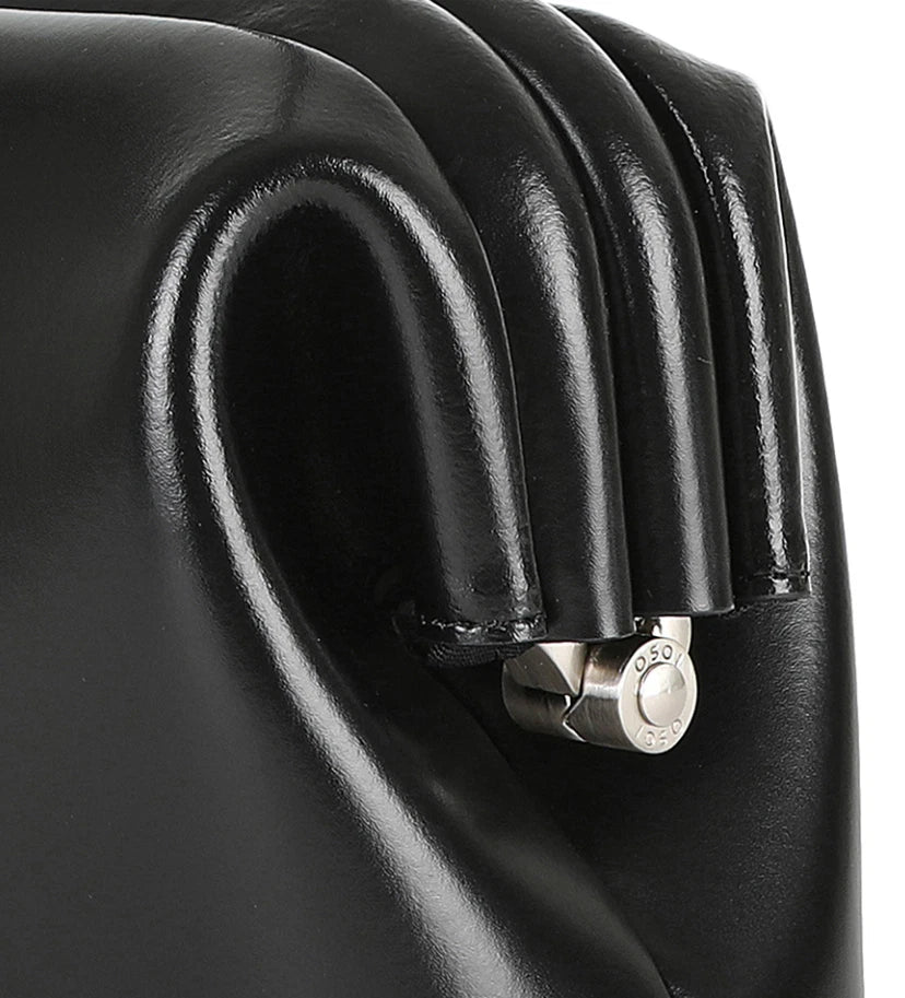 OSOI SEOUL/PARIS. NEW. NWOT. BLACK MINI Minimalist Designer Shoulder Bag