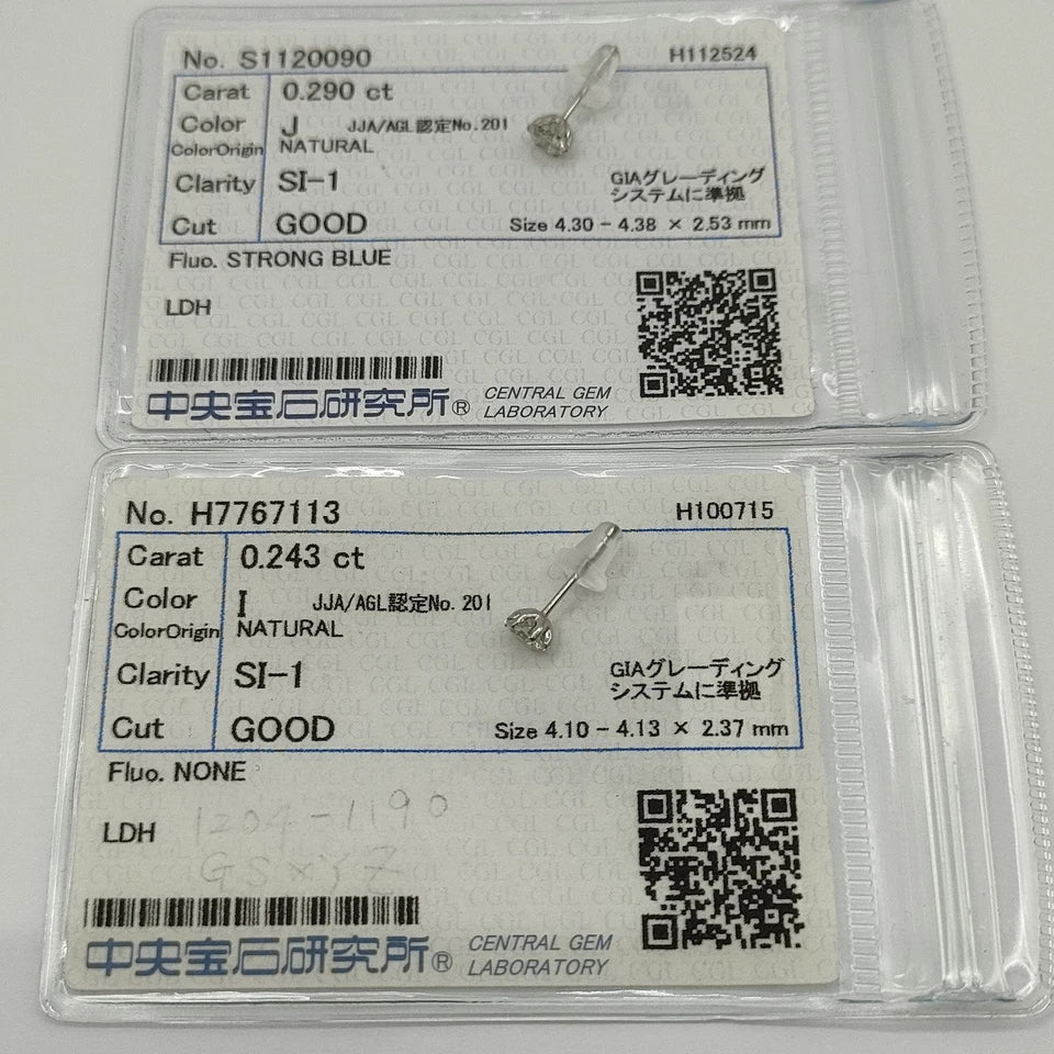 Vintage Jewelry London Estate Platinum Natural Diamond 0.533ct Pierced Earrings Platinum