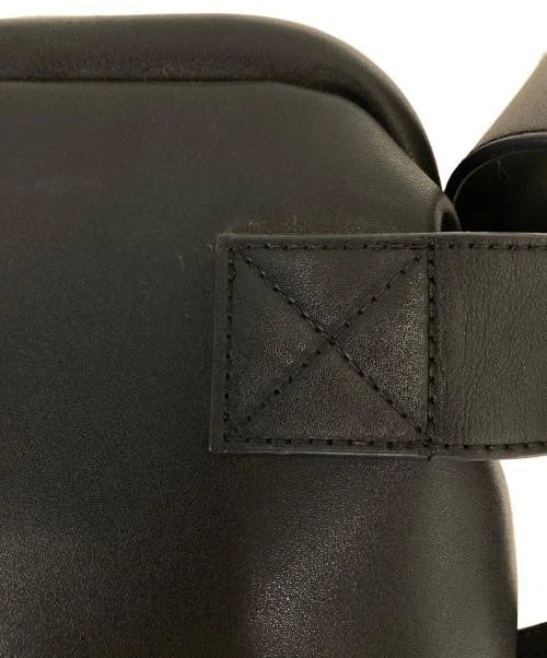 OSOI SOUTH KOREA. Blackk Leather MINI BROT Shoulder Bag