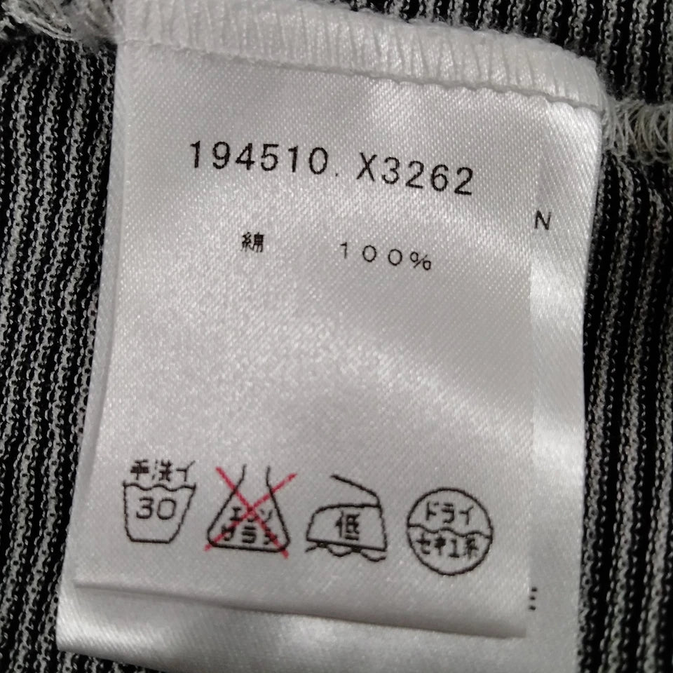Gucci Italy by Alessandro Michele Script Logo COTTON Top