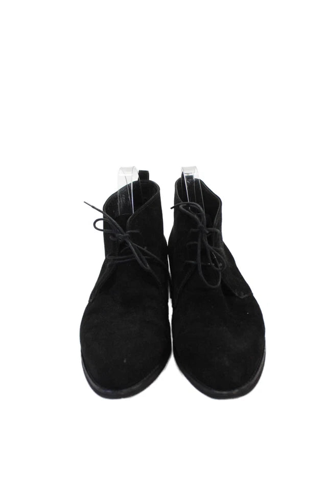 Manolo Blahnik Paris. Black Textured Lined Lace Up Mini Booties Size EUR 40.5