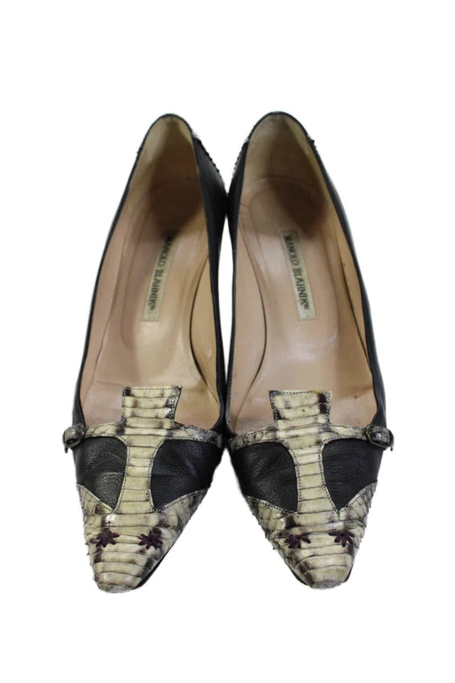 Manolo Blahnik Paris. Black Pointed Toe Animal Print Kitten Heels Size EUR 39.5